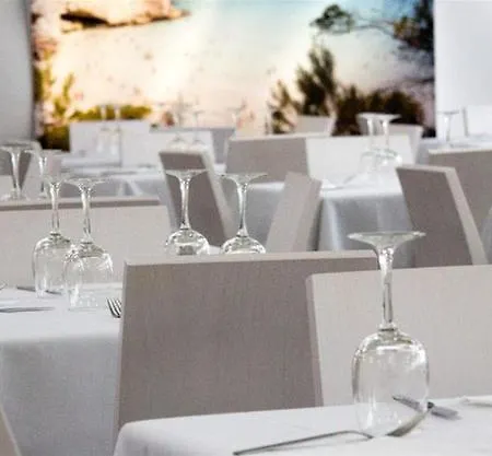 Hotel Mediterranean Sand